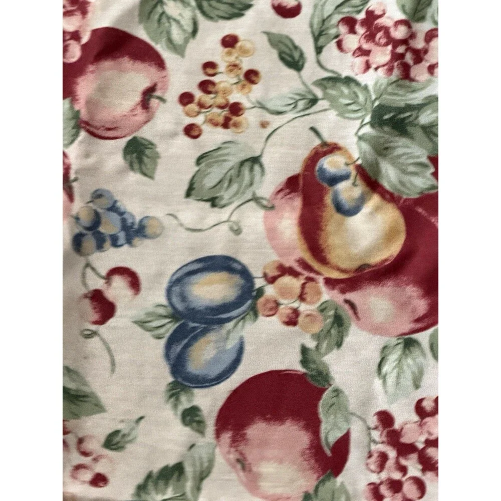 Vtg Retro Farm Produce Still Life Plum Cherries Print Tablecloth  82 x 60